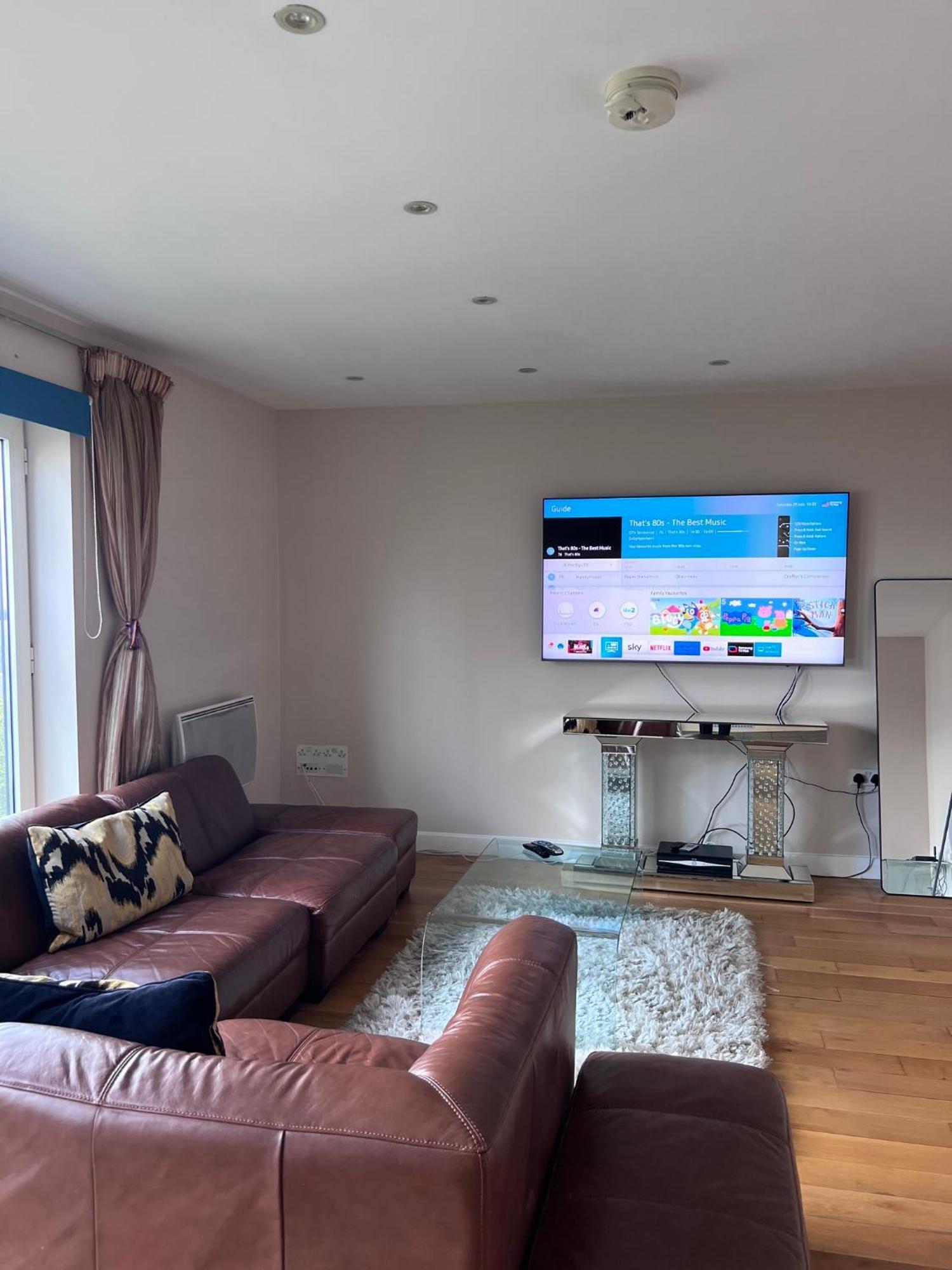 Great City Centre Getaway Apartment 2 Bed Near The Beach And Shopping Area 스완지 외부 사진