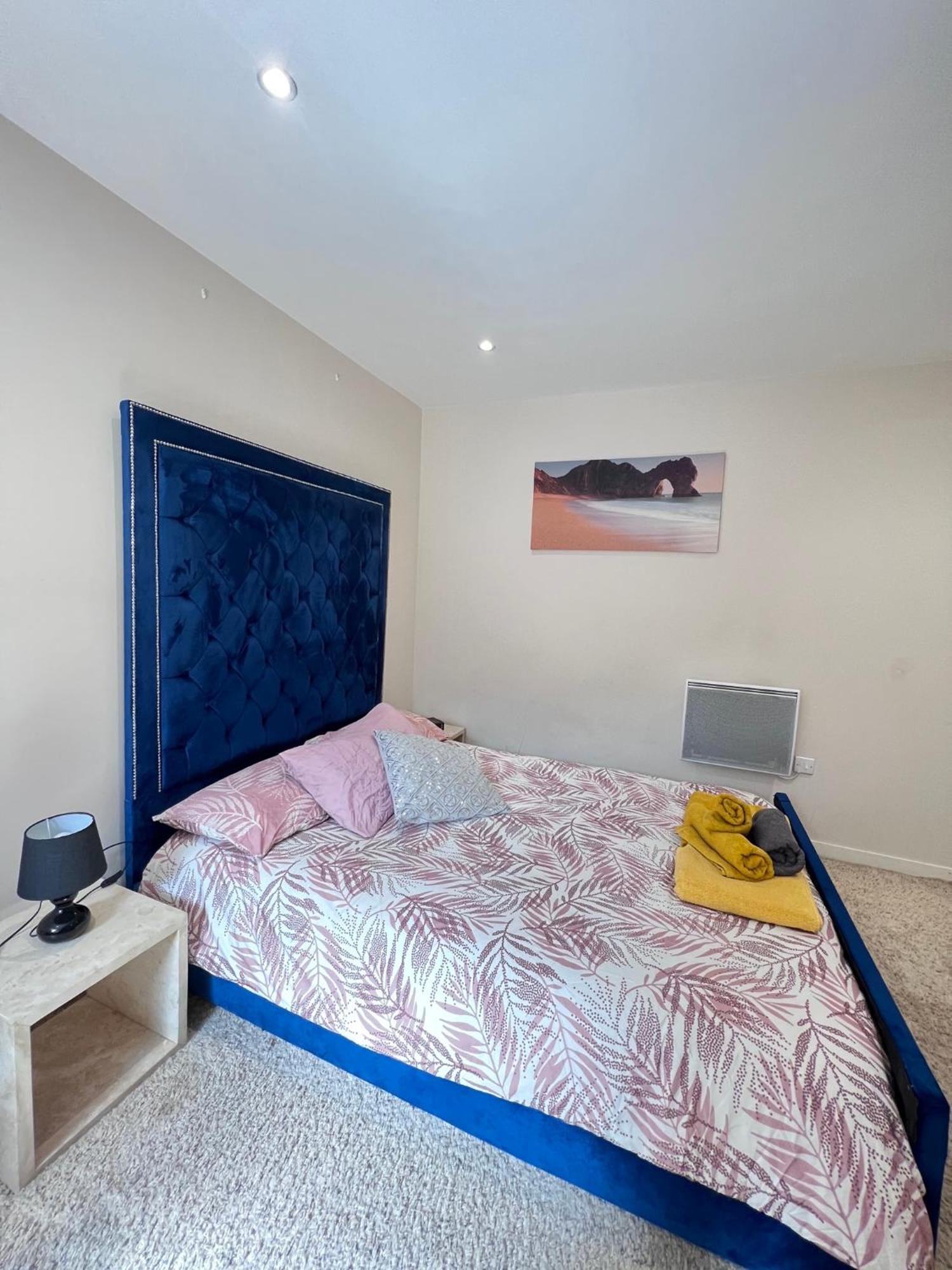 Great City Centre Getaway Apartment 2 Bed Near The Beach And Shopping Area 스완지 외부 사진