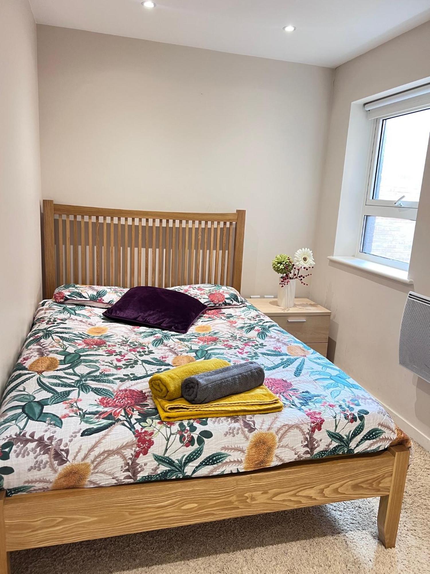 Great City Centre Getaway Apartment 2 Bed Near The Beach And Shopping Area 스완지 외부 사진